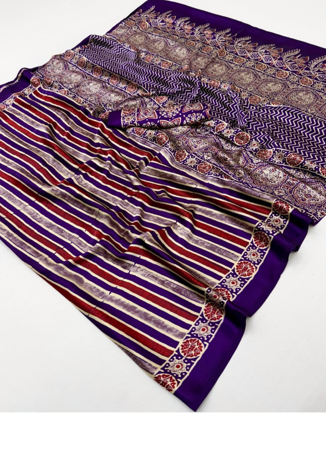 Ajrak Aura