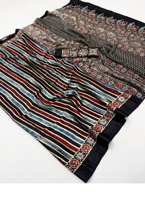 Ajrak Aura